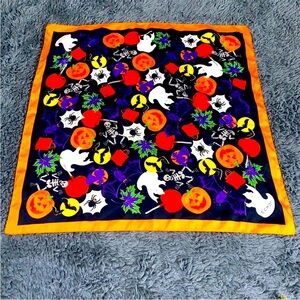Vtg ECHO Silk Handkerchief Scarf Bandana Halloween Ghost Skeleton Bats 20.5x21"